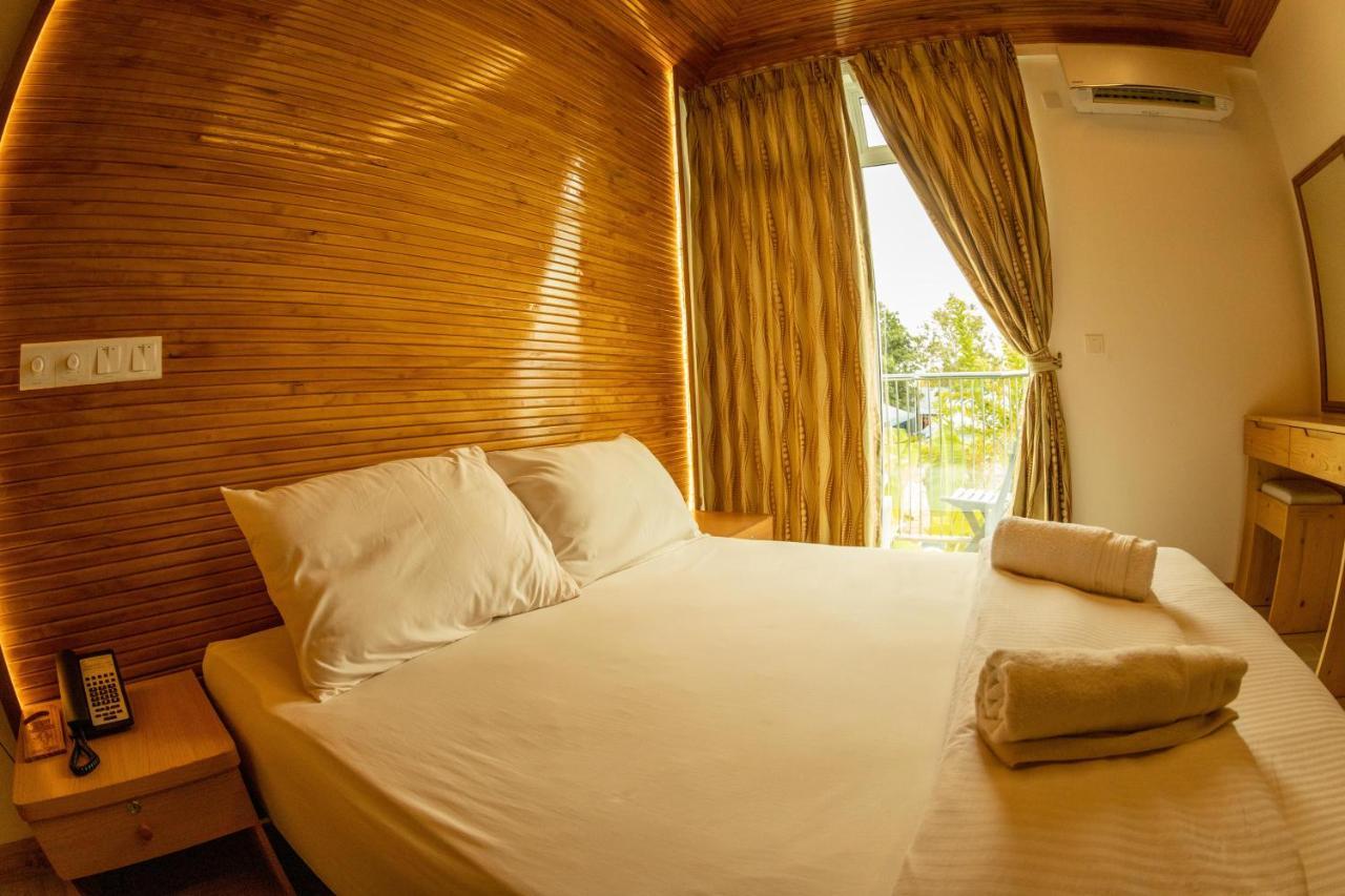 Perla 4* Dhangethi